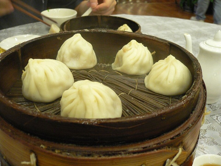 Crab xiaolongbao